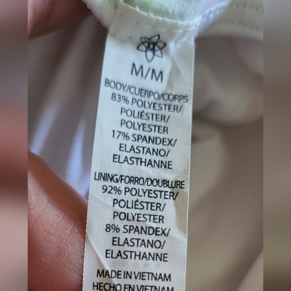 Harmony Balance Watercolor Print Bra Crop Top - Picture 8 of 10